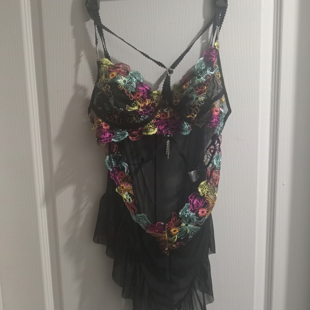 Elegant Black Chemise with Multicolor Floral Accents